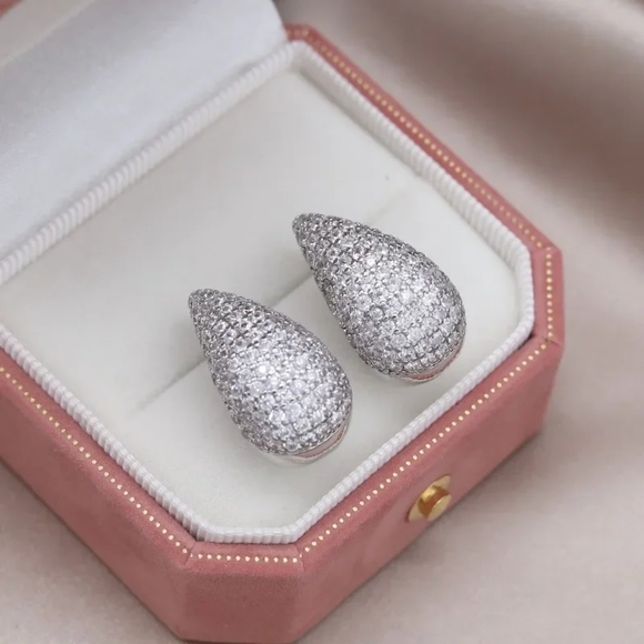 14k gold diamond earrings - Picture 2 of 5